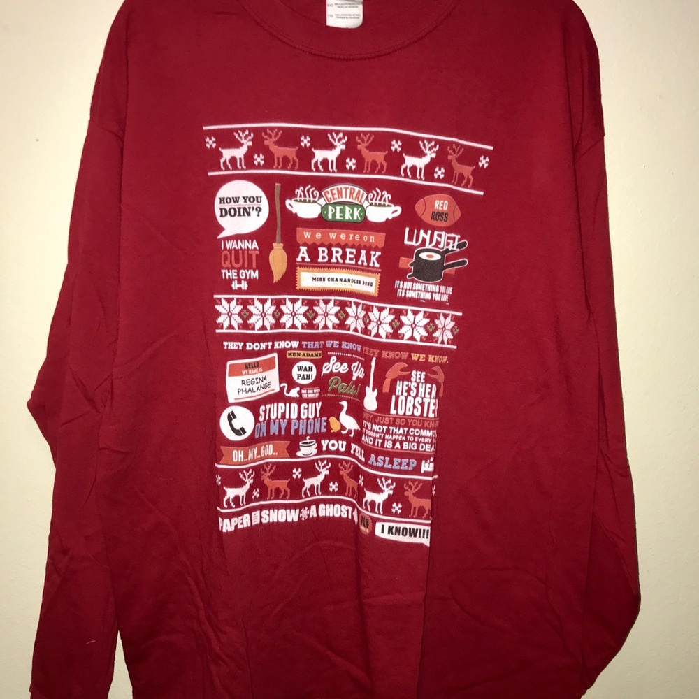 NWOT F.R.I.E.N.D.S. Christmas Tee